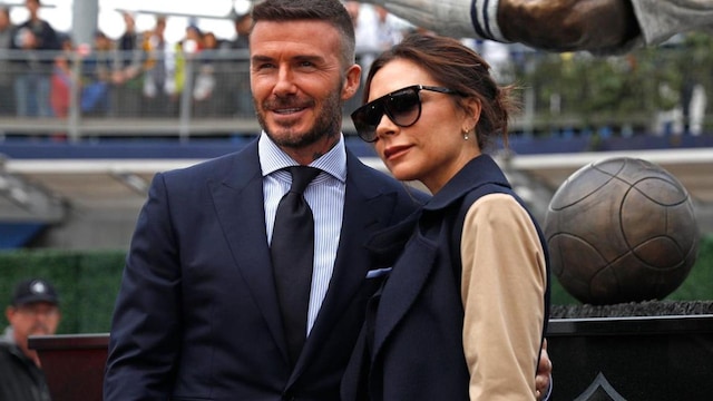 Victoria Beckham reacts to husband David Beckham singing Spice Girls