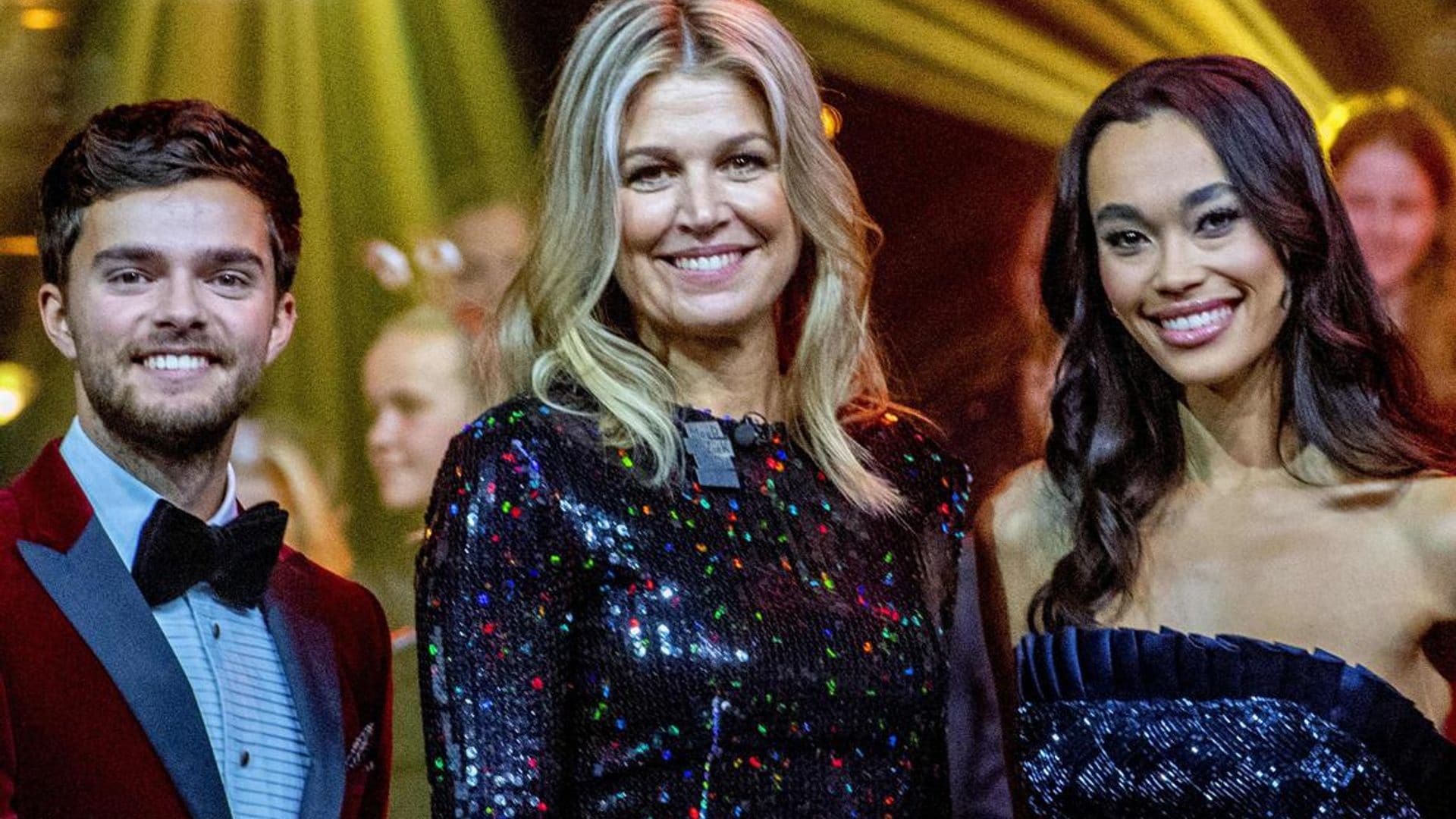 Queen Maxima sparkles in one of the festive season’s hottest trends