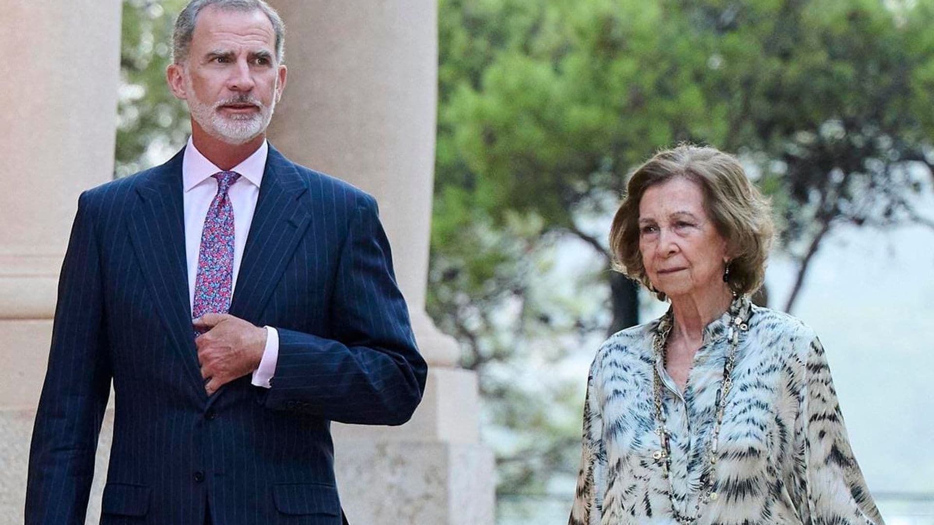 King Felipe shares update on mom following Queen Sofia’s hospitalization