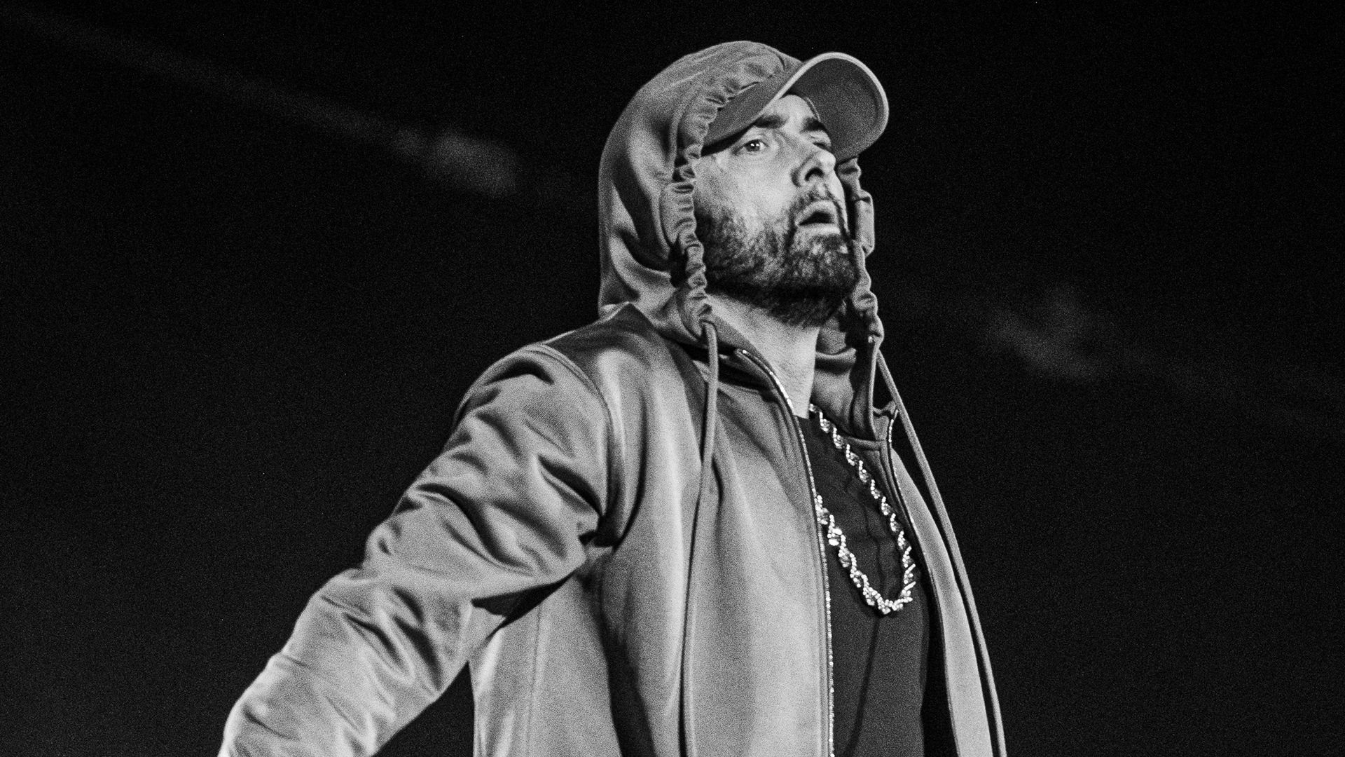 Eminem performs a song that mentions his mom days after her death