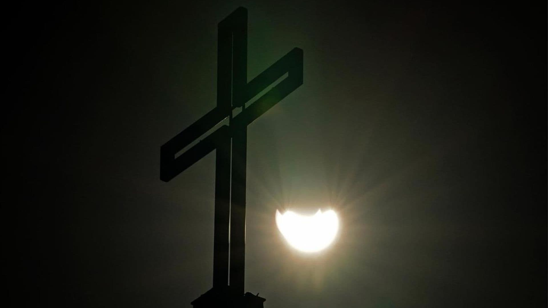 How religions worldwide view solar eclipses