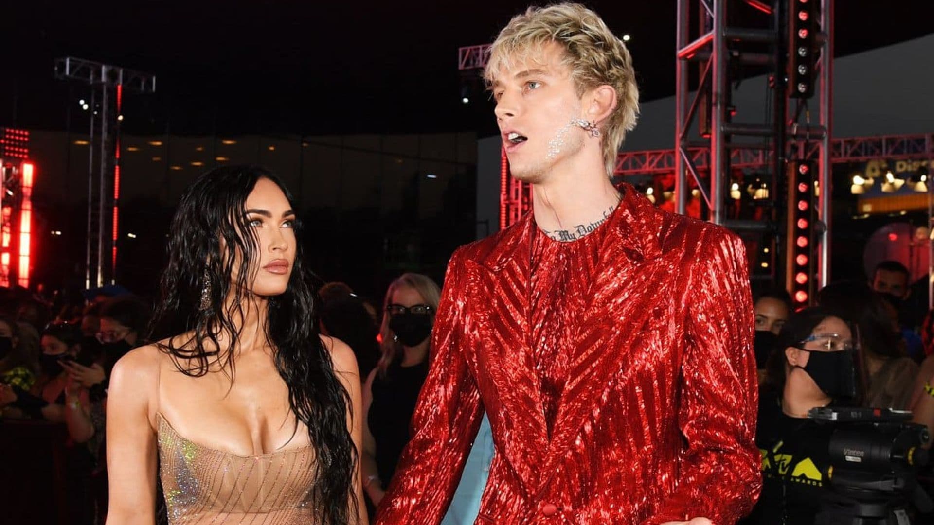 Machine Gun Kelly stabbed himself trying to do a knife trick in front of Megan Fox and waited until she left to get stitches