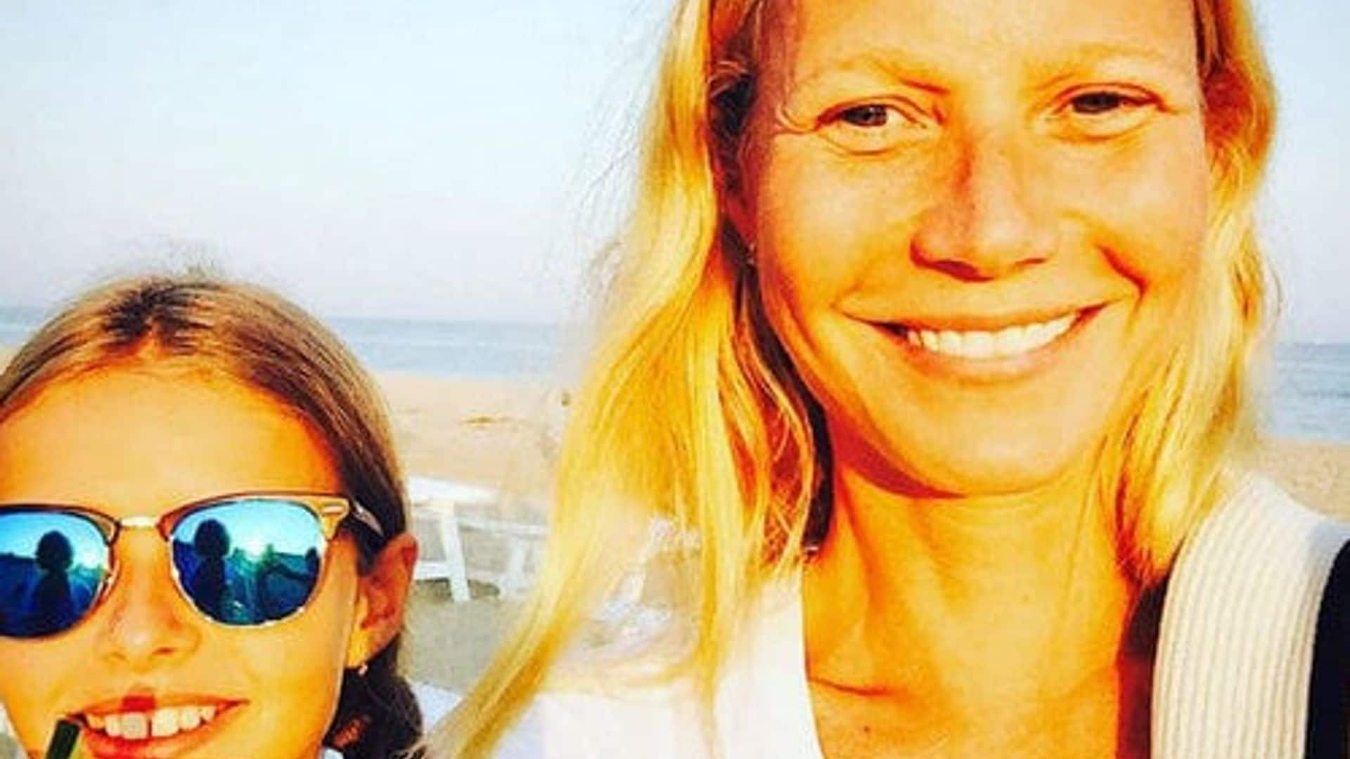 ​Gwyneth Paltrow and Chris Martin's daughter Apple shows off impressive guitar skills