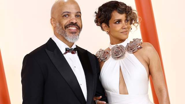 Halle Berry and Van Hunt at the Academy Awards