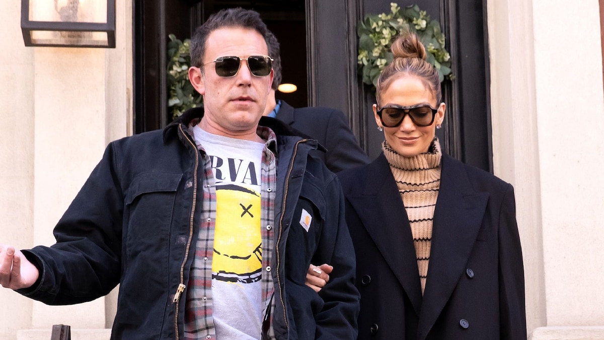 Jennifer Lopez visits Ben Affleck on his birthday