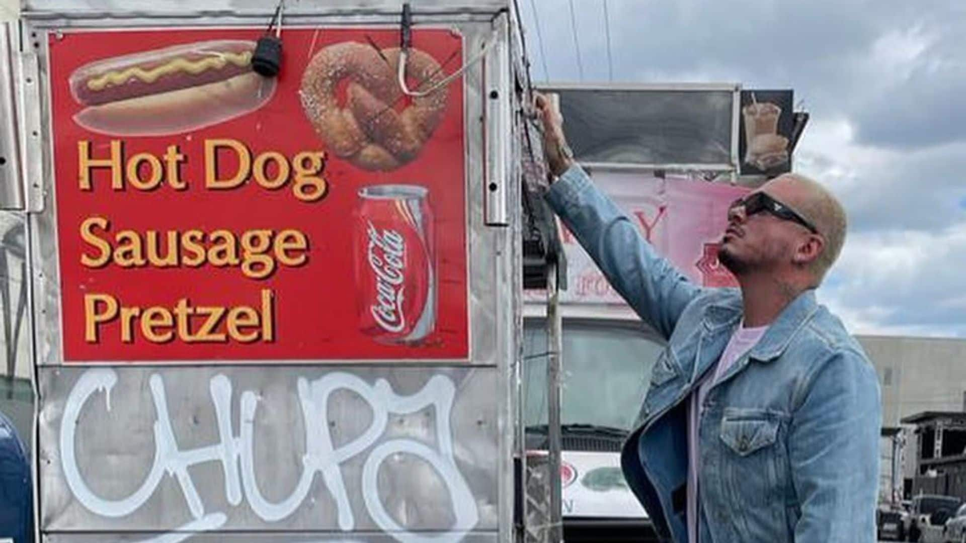 J Balvin responds to Residente’s comparison of his music to hot dog carts