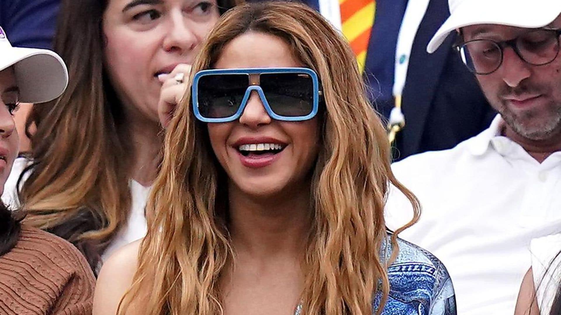 Shakira’s hot girl summer continues! The singer is all smiles at Wimbledon with her friends