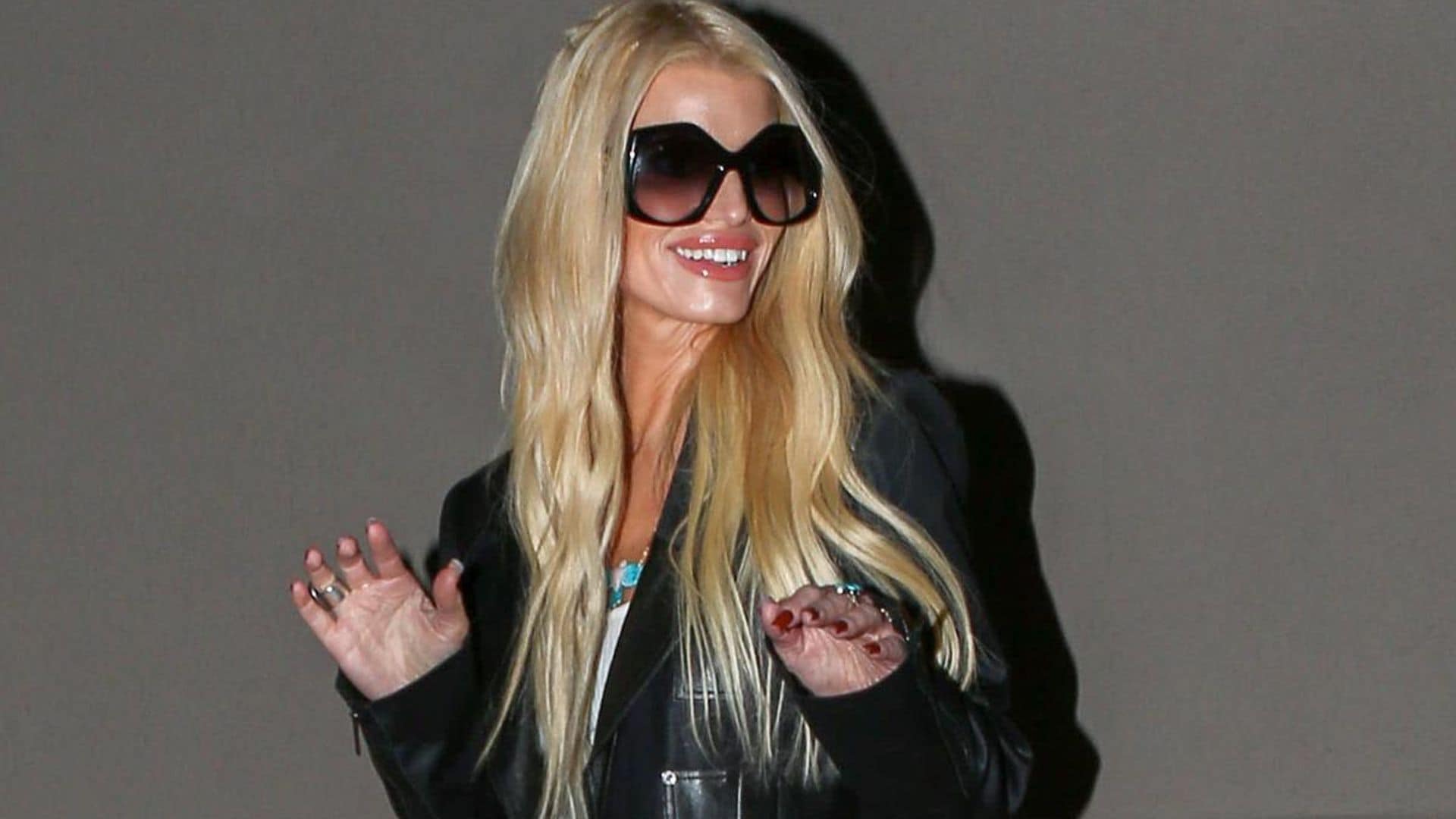 Jessica Simpson’s fans continue to express concern about her health