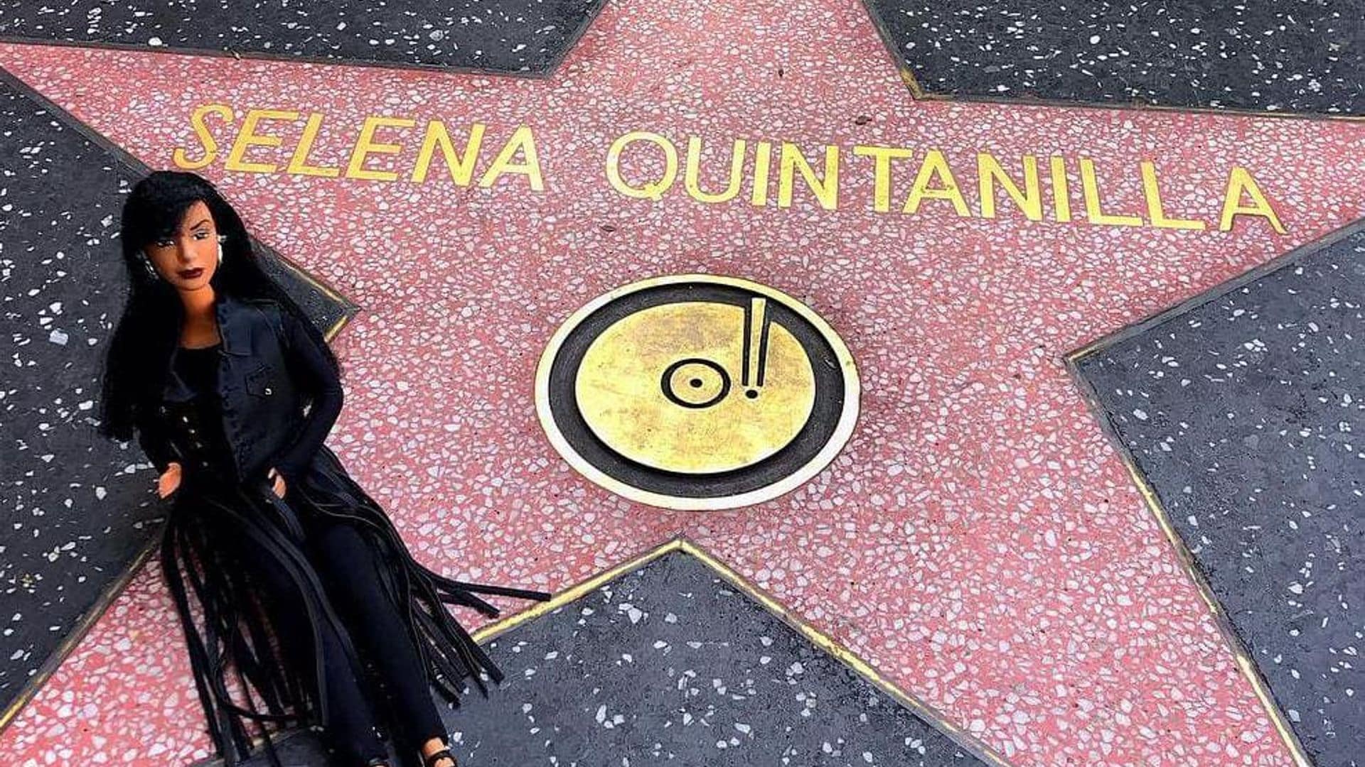 Traveling Selena Quintanilla, social media account