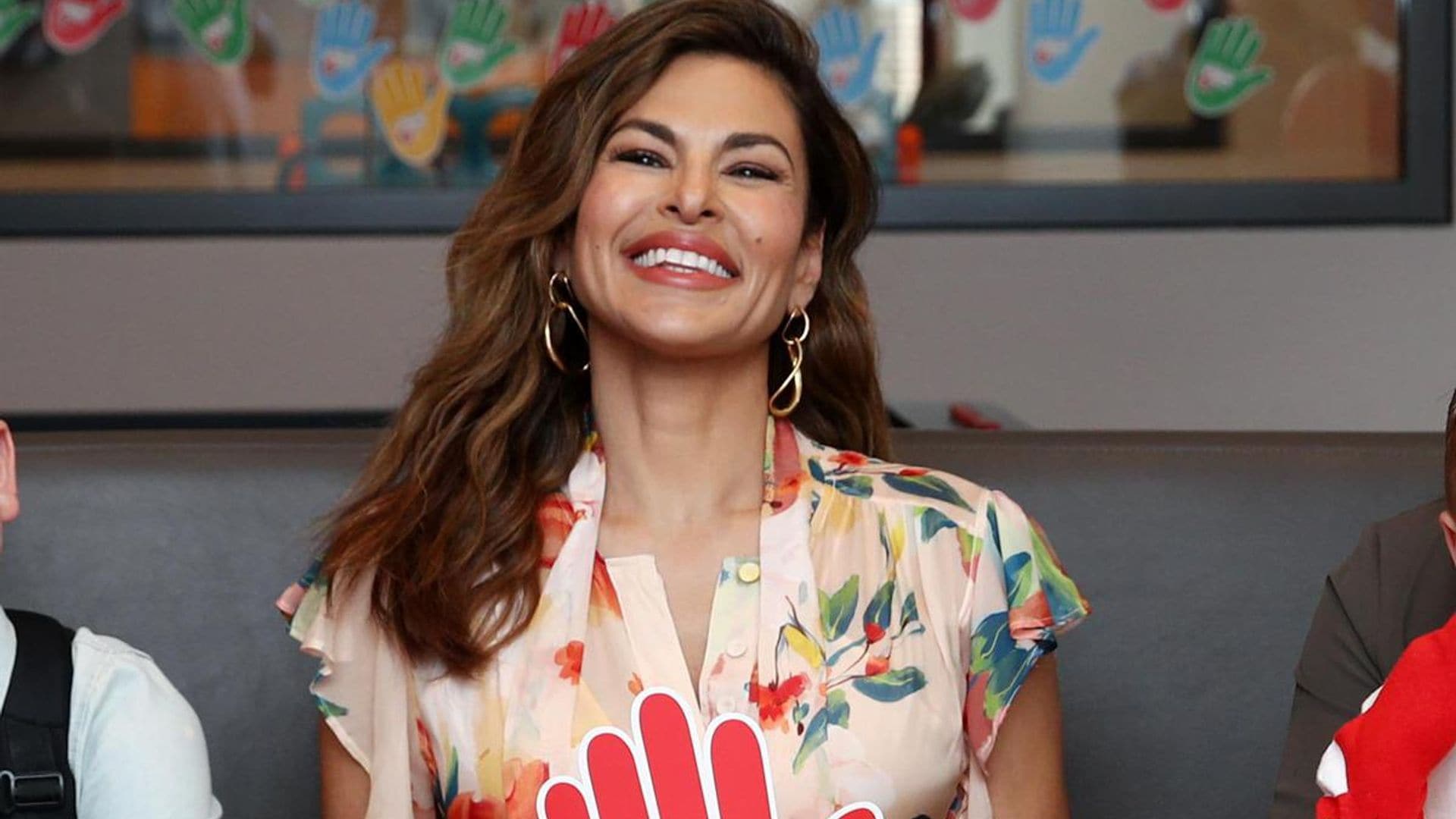 Eva Mendes Visits Ronald McDonald House Westmead