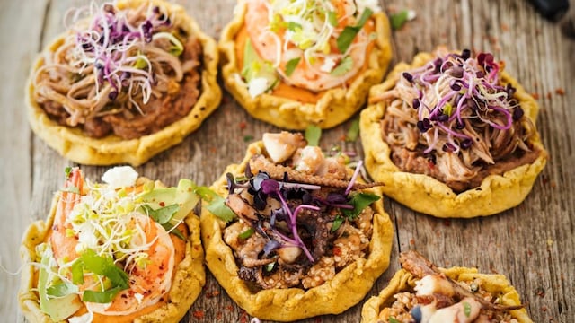 Sopes (Mexican cornflour patties)