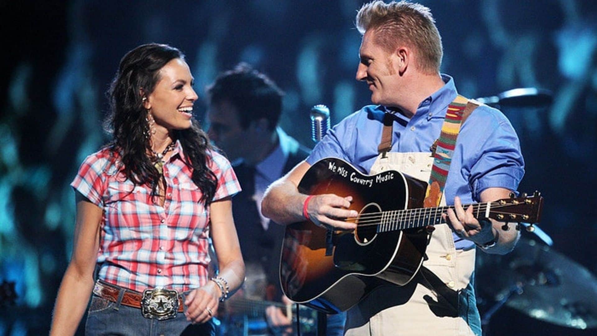 Joey Feek's Valentine's Day and Grammys were extra special thanks to husband Rory