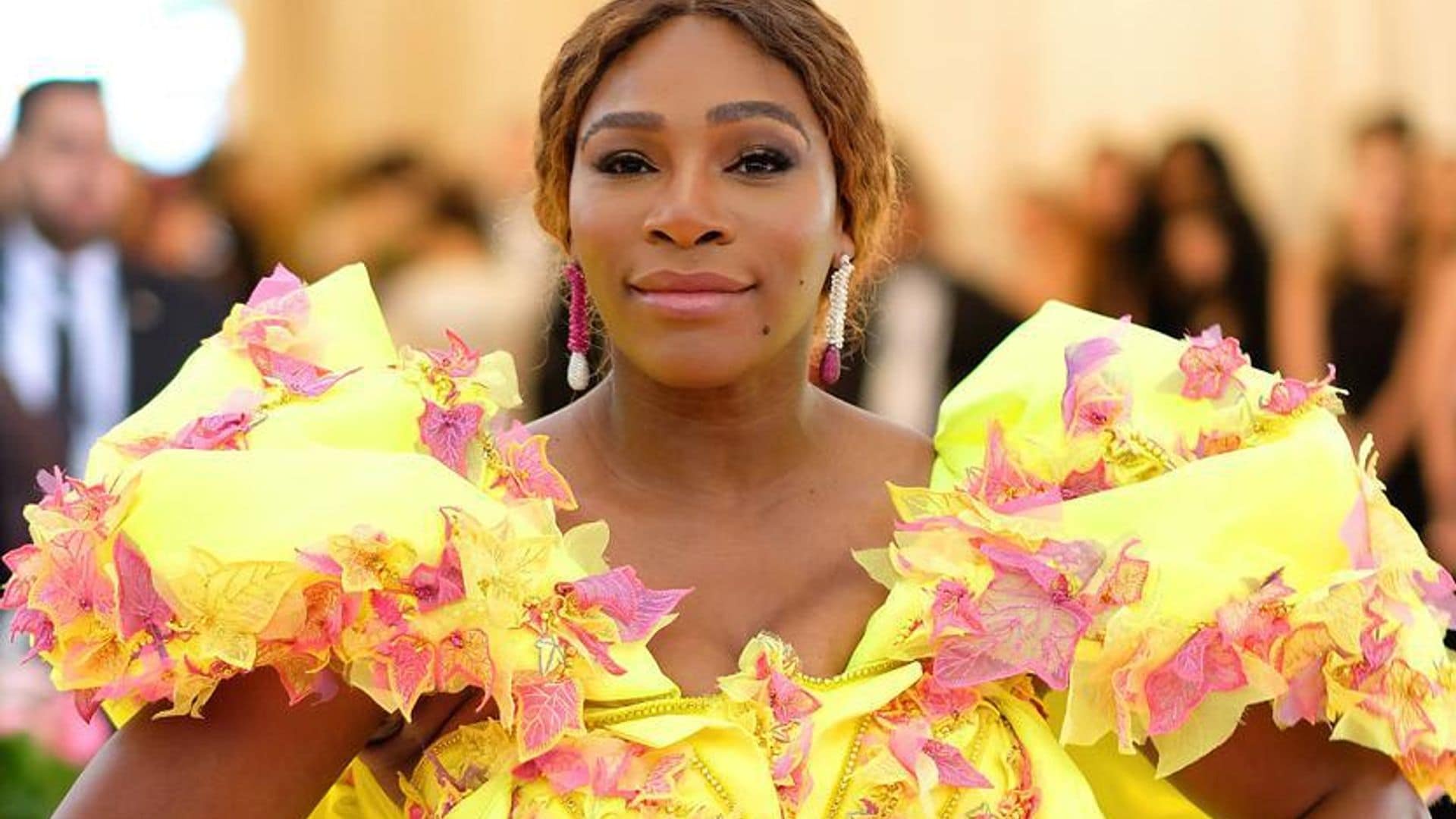 Serena Williams gives fans sneak peek inside stunning yacht