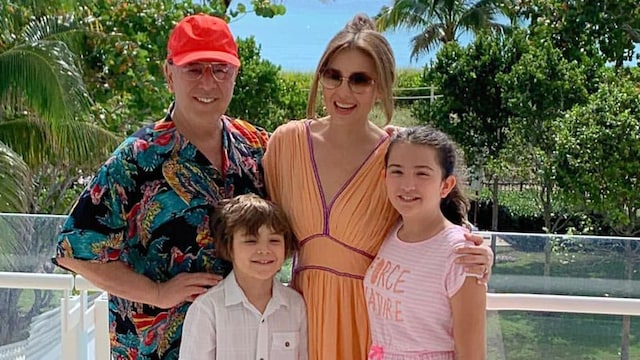 Thalia con su familia, Tommy Motolla y sus hijos Sabrina y Matthew