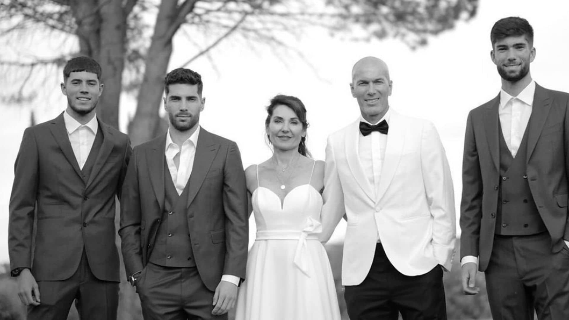 Zidane and Véronique celebrated their 30th anniversary by renewing their vows