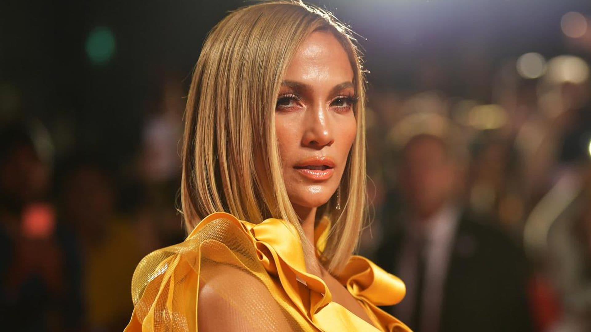 Jennifer Lopez uses this trick to instantly color her roots – and you can do it at home