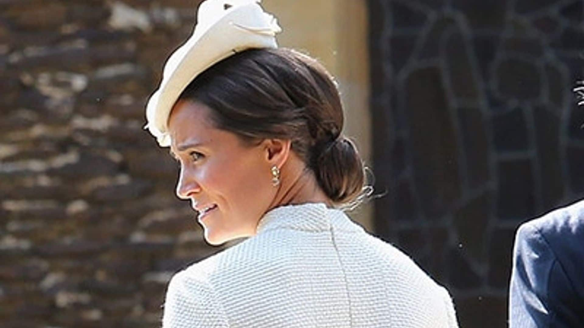 Pippa Middleton matches Kate at Princess Charlotte's christening