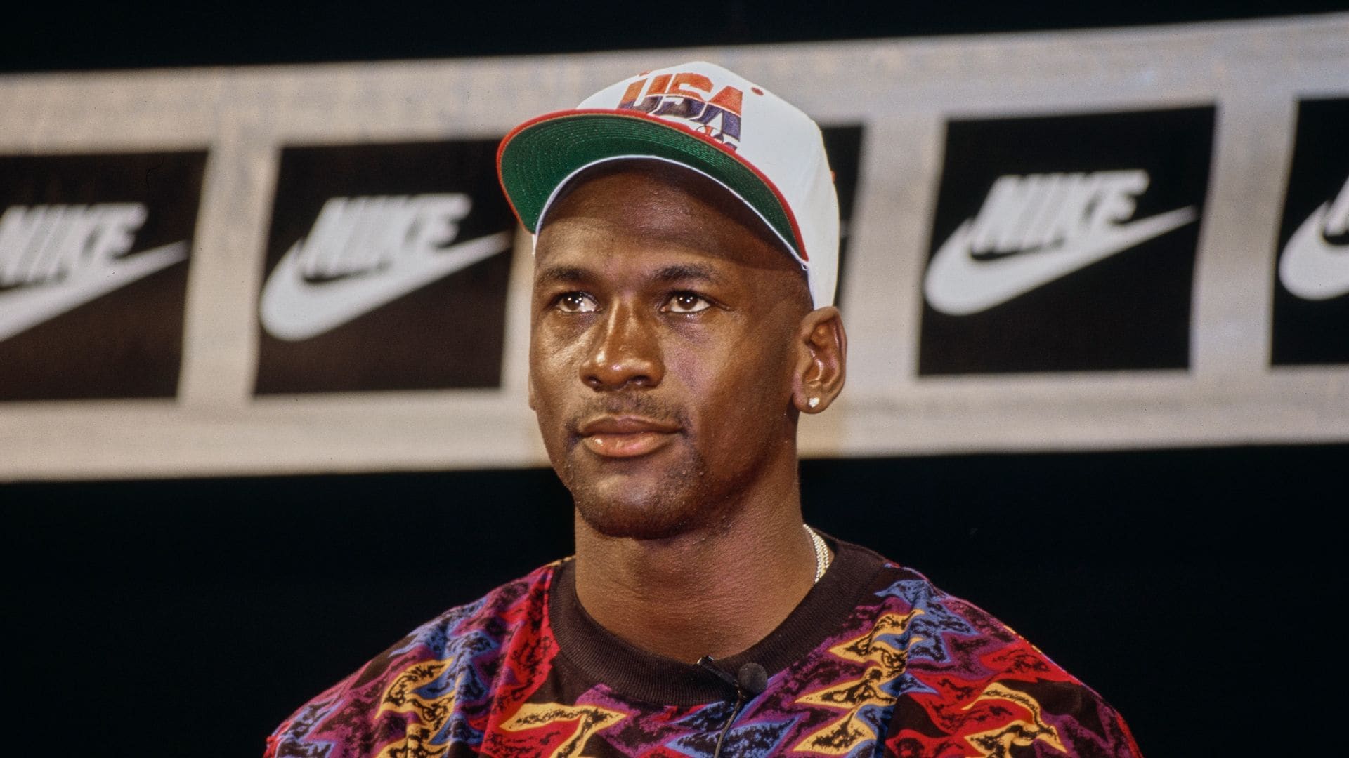 Michael Jordan's 1981 love letter to high school girlfriend shows his passion for basketball: 'You are my whole life'