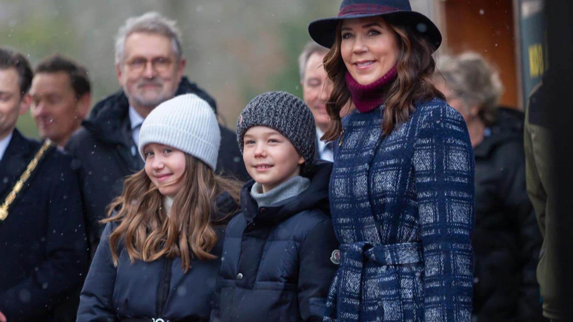 Crown Princess Mary and twins feed penguins at zoo—Watch!