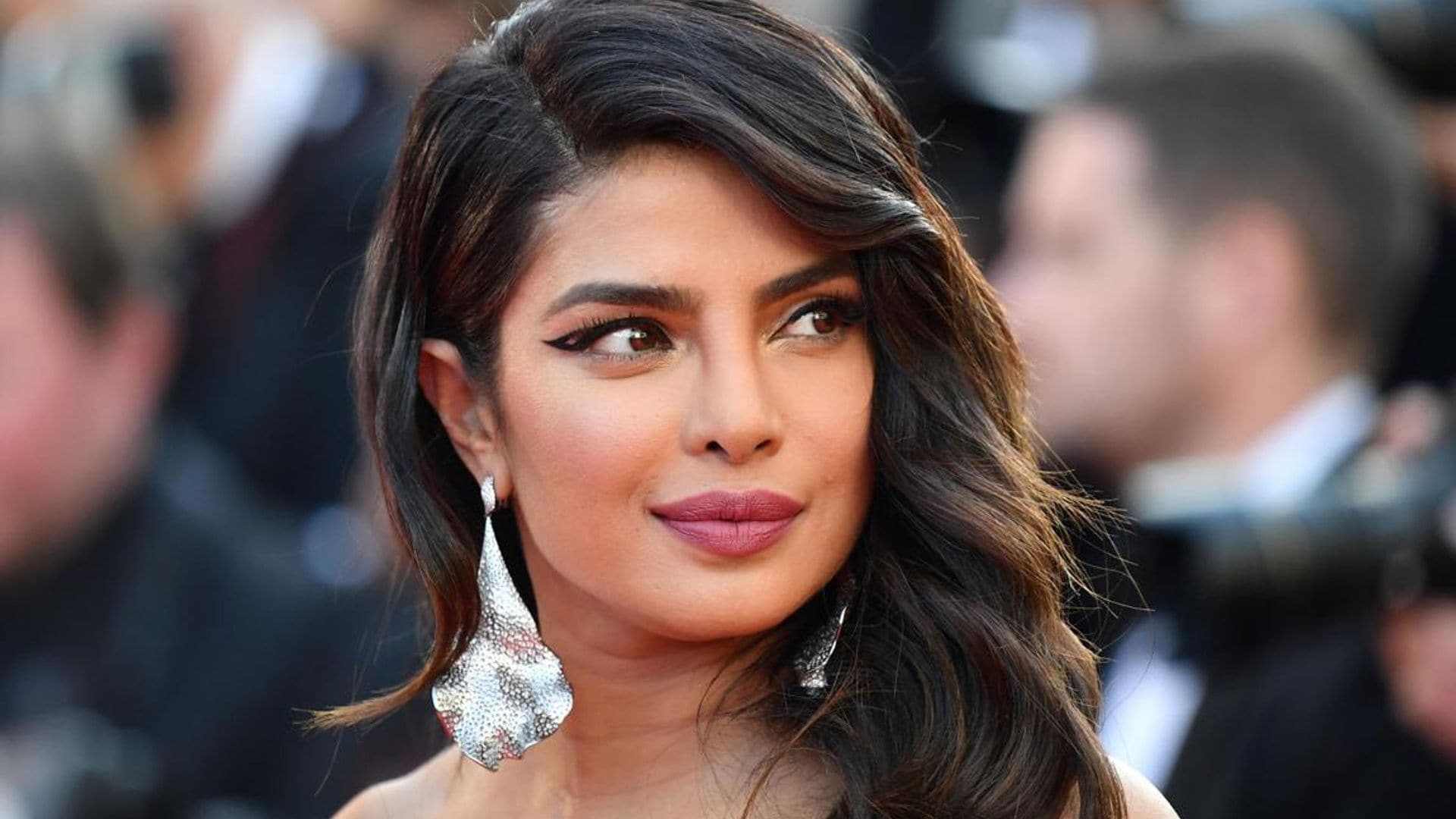 Priyanka Chopra lucio fabulosa en el Cannes Film Festival