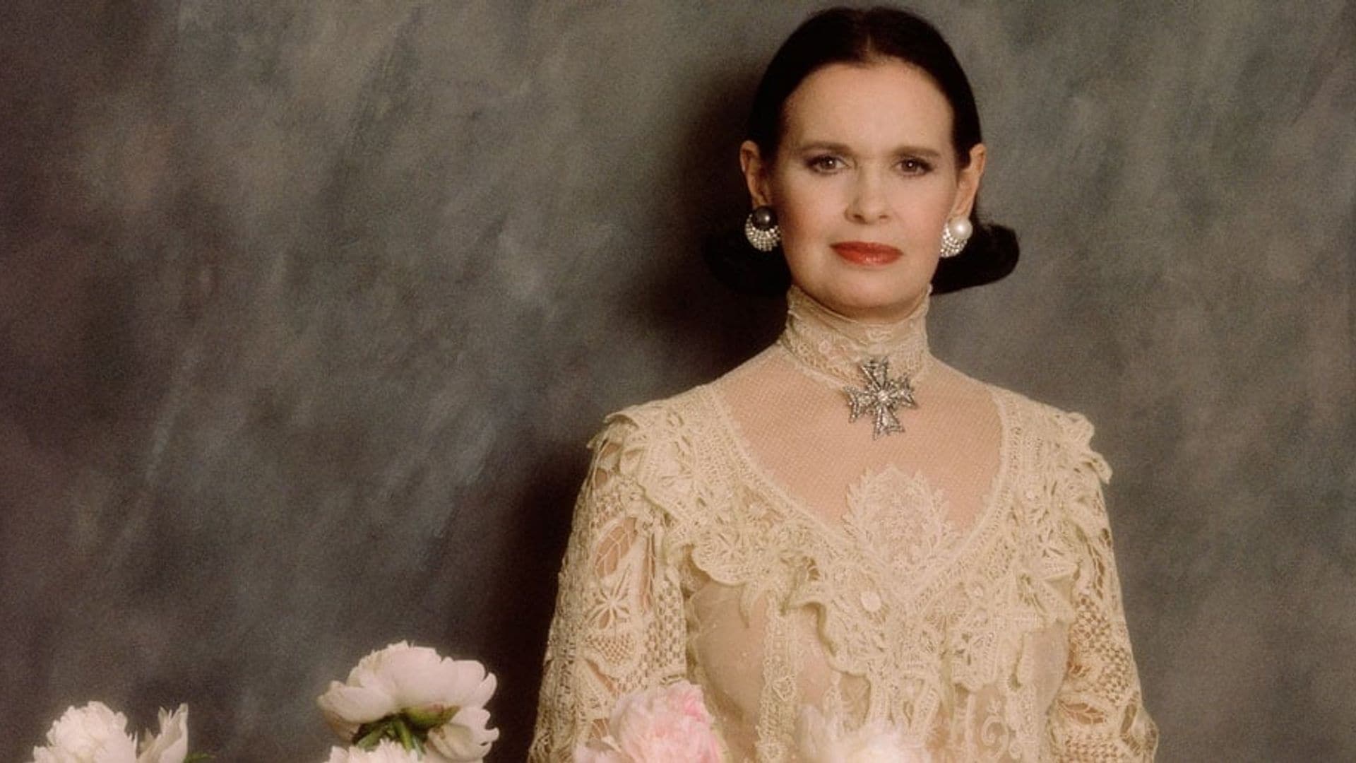 Gloria Vanderbilt, author, designer and icon dies at the age of 95