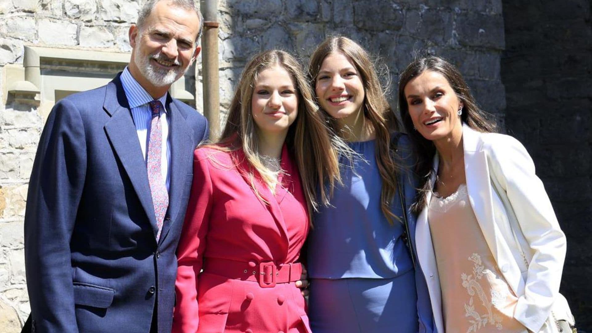 Queen Letizia proves she’s like any other proud mom at daughter’s graduation