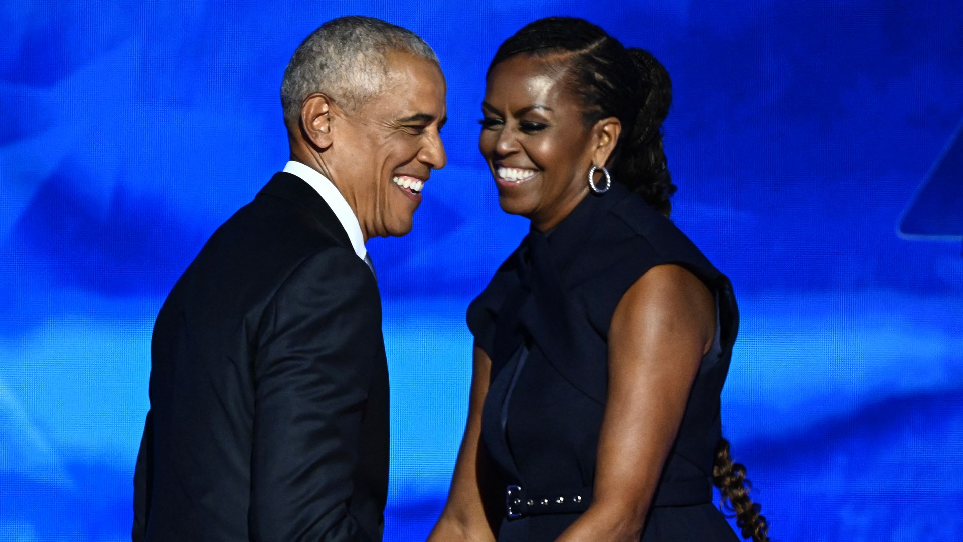 Barack Obama calls Michelle Obama the love of his life amid divorce rumors: His touching birthday tribute