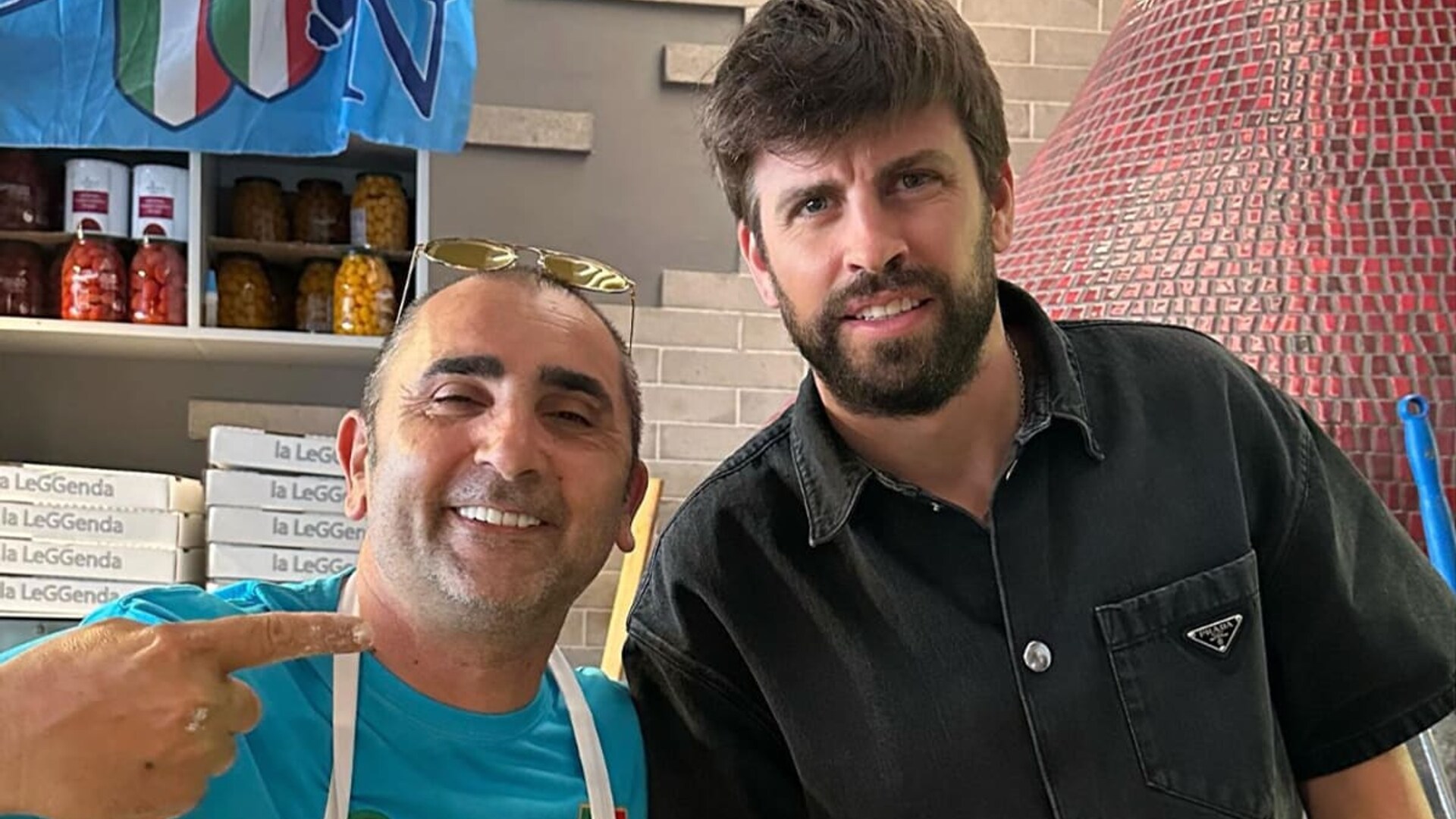 Pique spotted with his two kids in an Italian restaurant in Miami