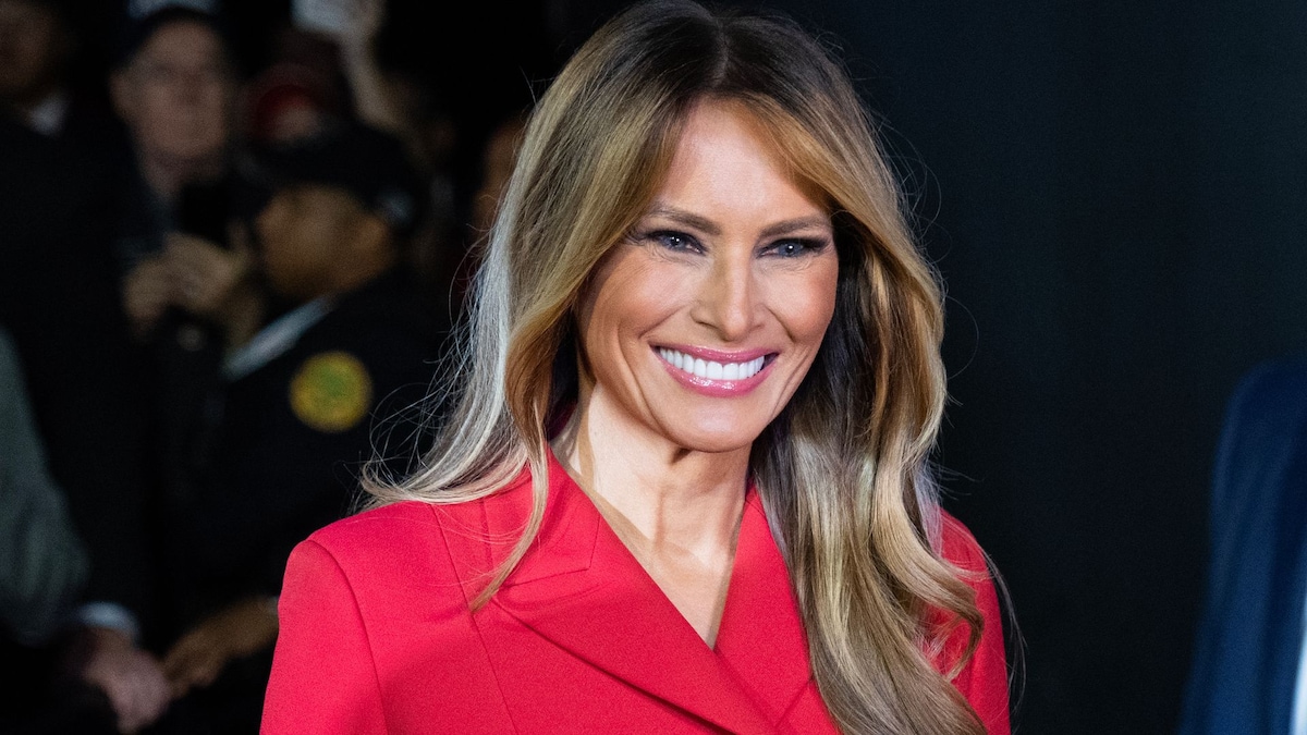 https://www.hola.com/us/horizon/landscape/4a5d936e4158-washington-former-first-lady-melania-trump-arrives-to-the-fiserv-forum-on-the-la.jpg?im=Resize=(1200)