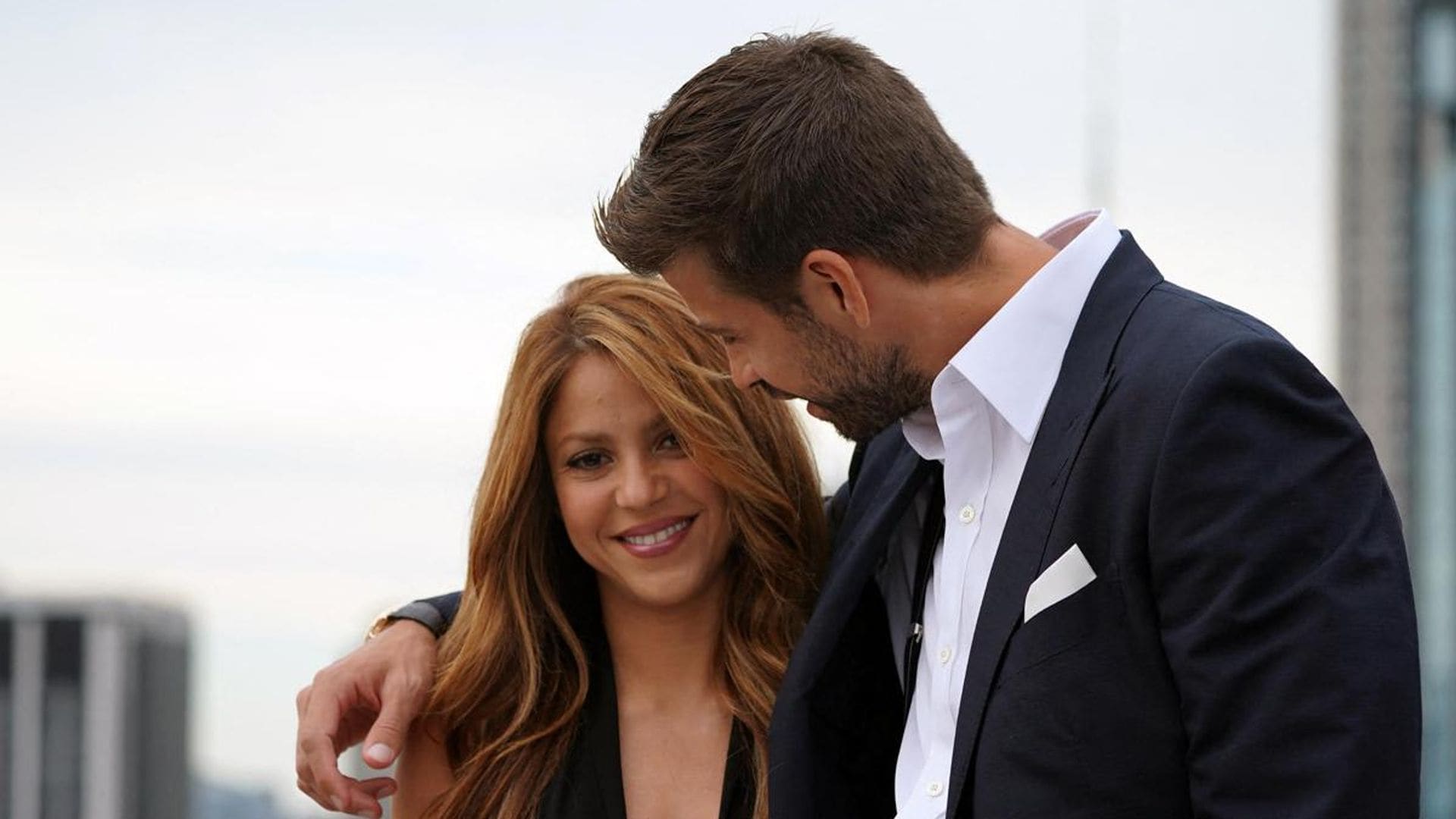 Shakira and Piqué reportedly pull out the white flag and declare their war over