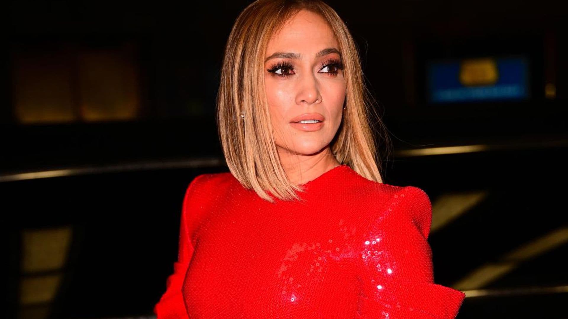 JLo is red hot on set of new rom-com with Owen Wilson and Maluma