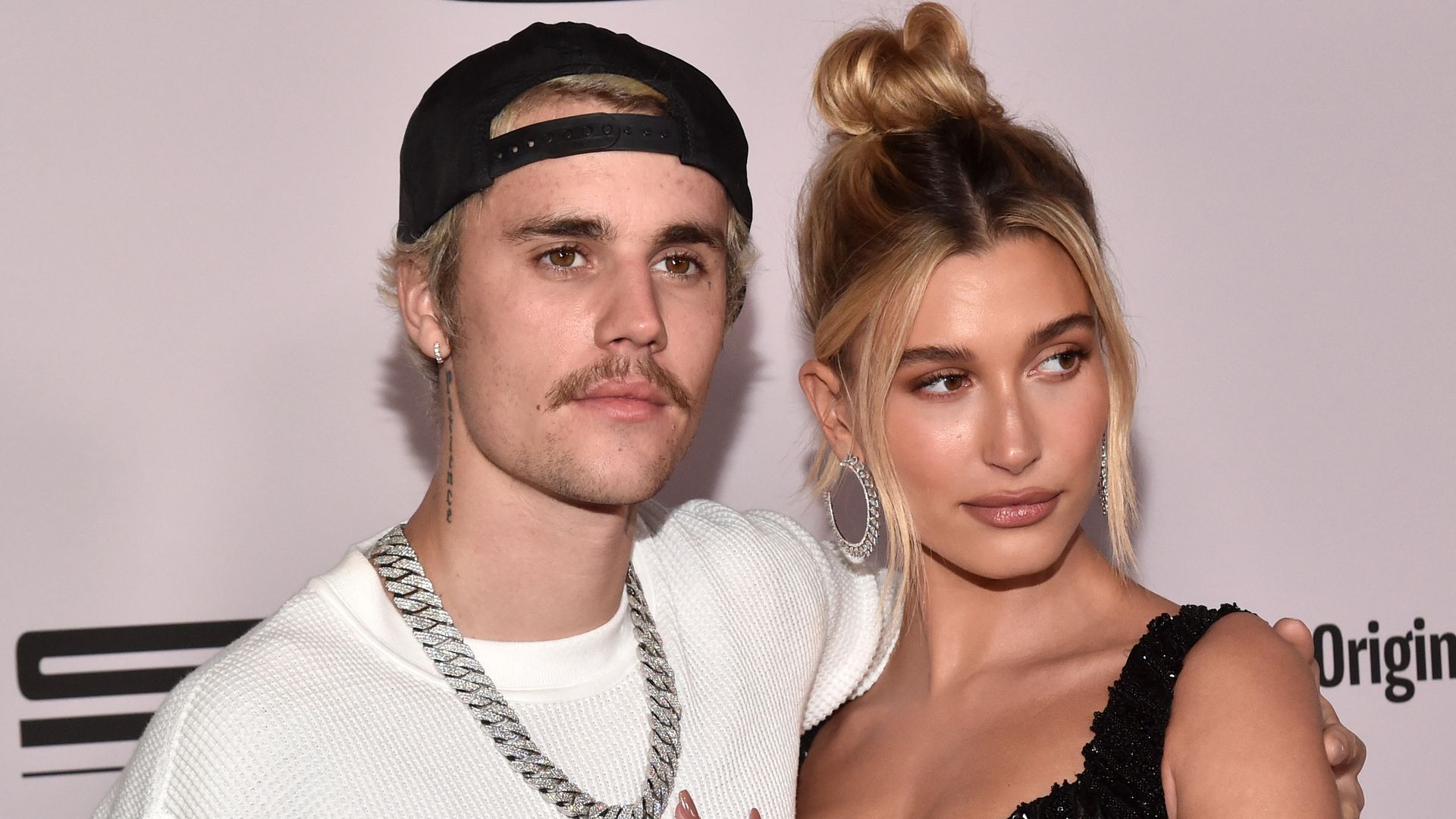 Justin Bieber explains why he unfollowed his wife Hailey Bieber