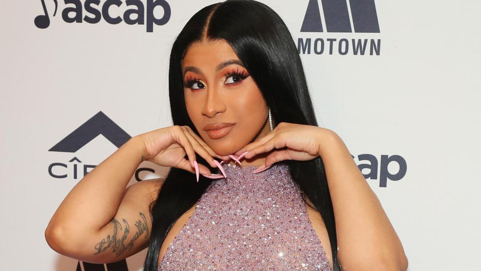 Cardi B upset with trolls over photoshopped photo of herself, “They are WOMEN!”