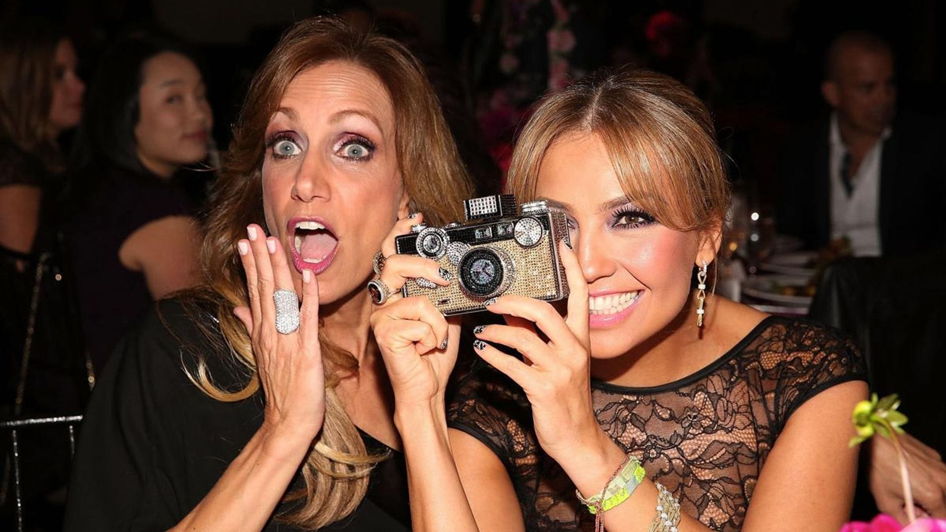 Lili Estefan y Thalia