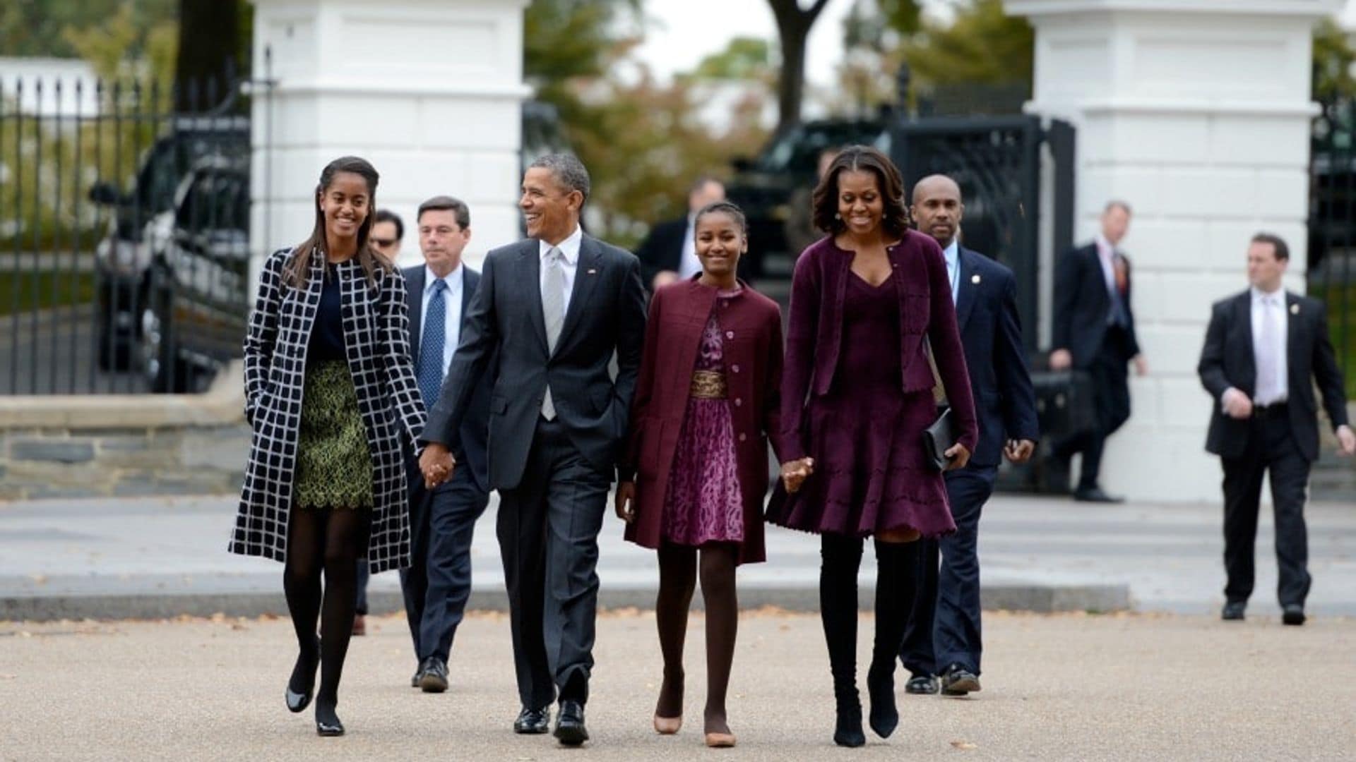 Barack and Michelle Obama on Malia and Sasha being on their own: 'They're ready to get out'