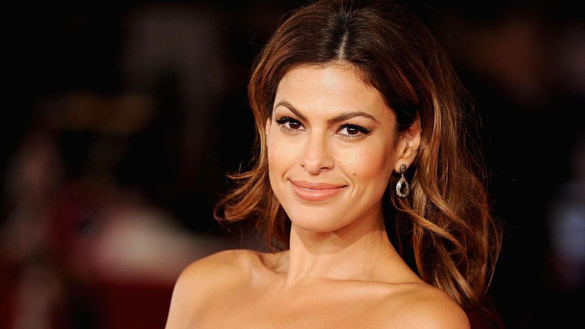 Eva Mendes is trying to make ‘practice cake eating’ a thing ahead of her birthday and we’re here for it