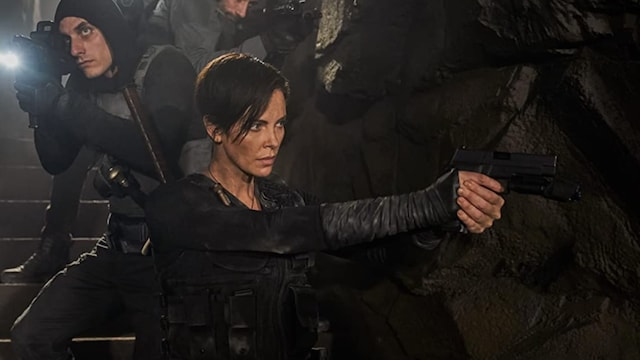 Charlize Theron plays an immortal mercenary in this Netflix film