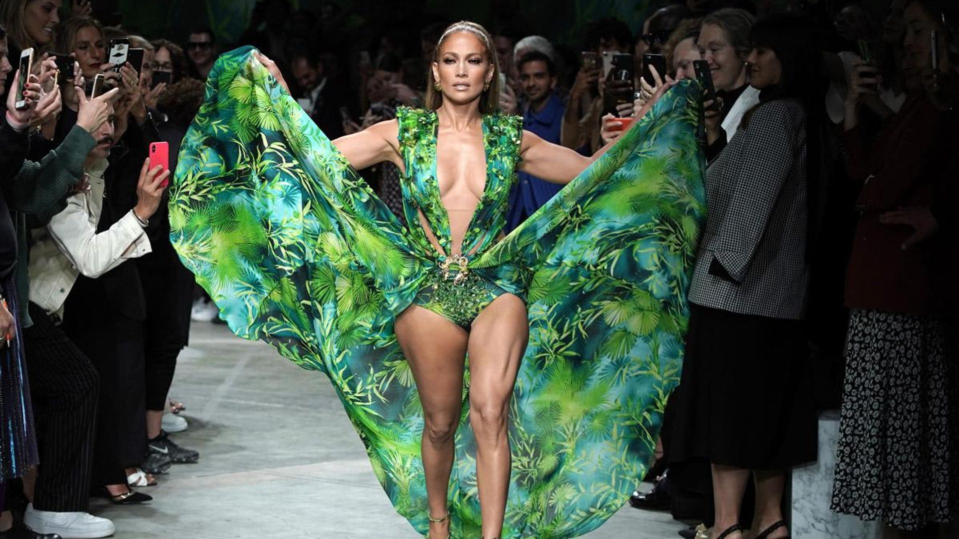 Discover who wore JLo s iconic green Versace look at Cannes