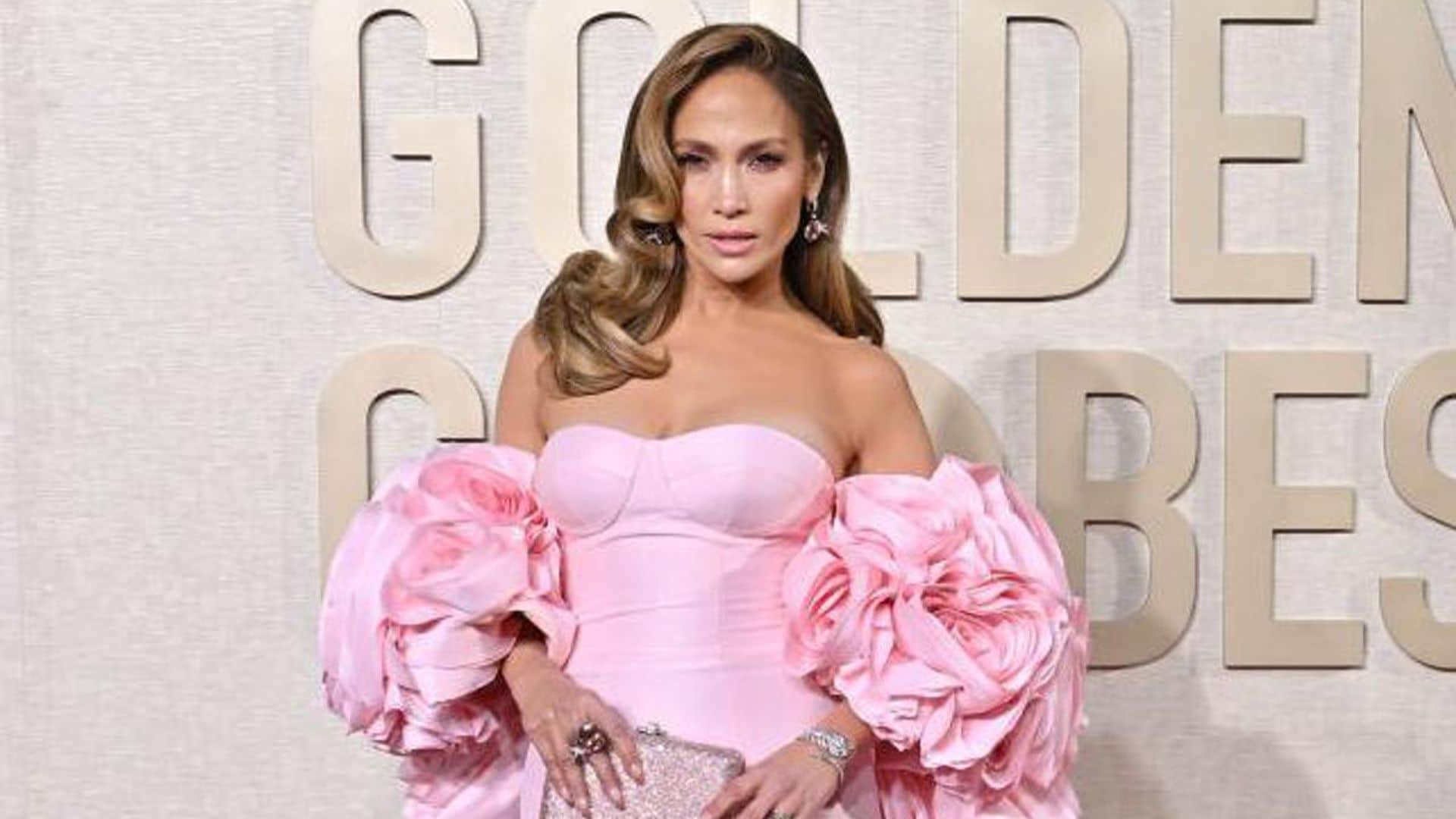Jennifer Lopez’s stunning Beverly Hills’ living room goes viral