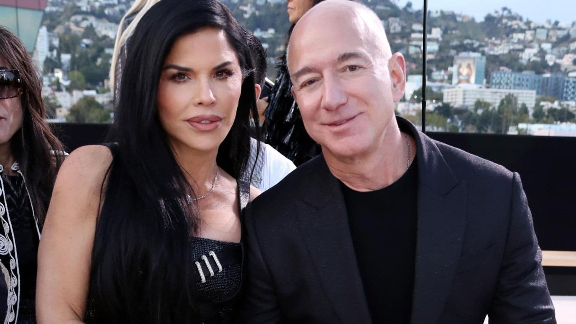 Lauren Sanchez and Jeff Bezos leave Sardinia on a speedboat