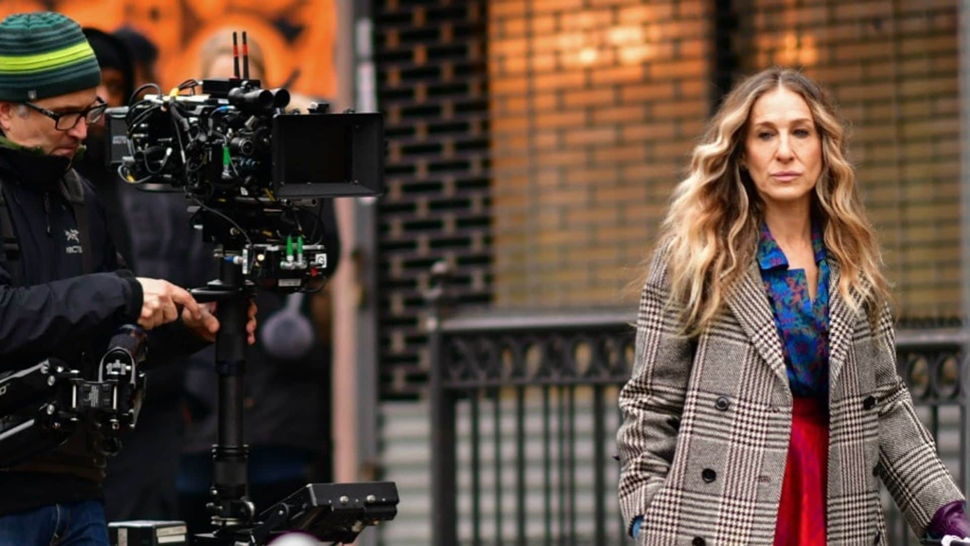 Grab your heels - Sarah Jessica Parker returns to 'Sex and the City' character Carrie Bradshaw!