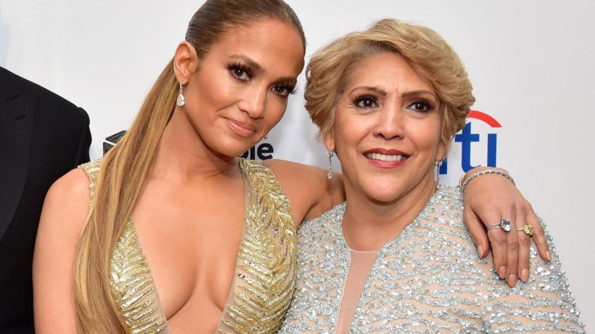 Jennifer Lopez talks growing up with a young mom: ‘It was like living with a teenager’