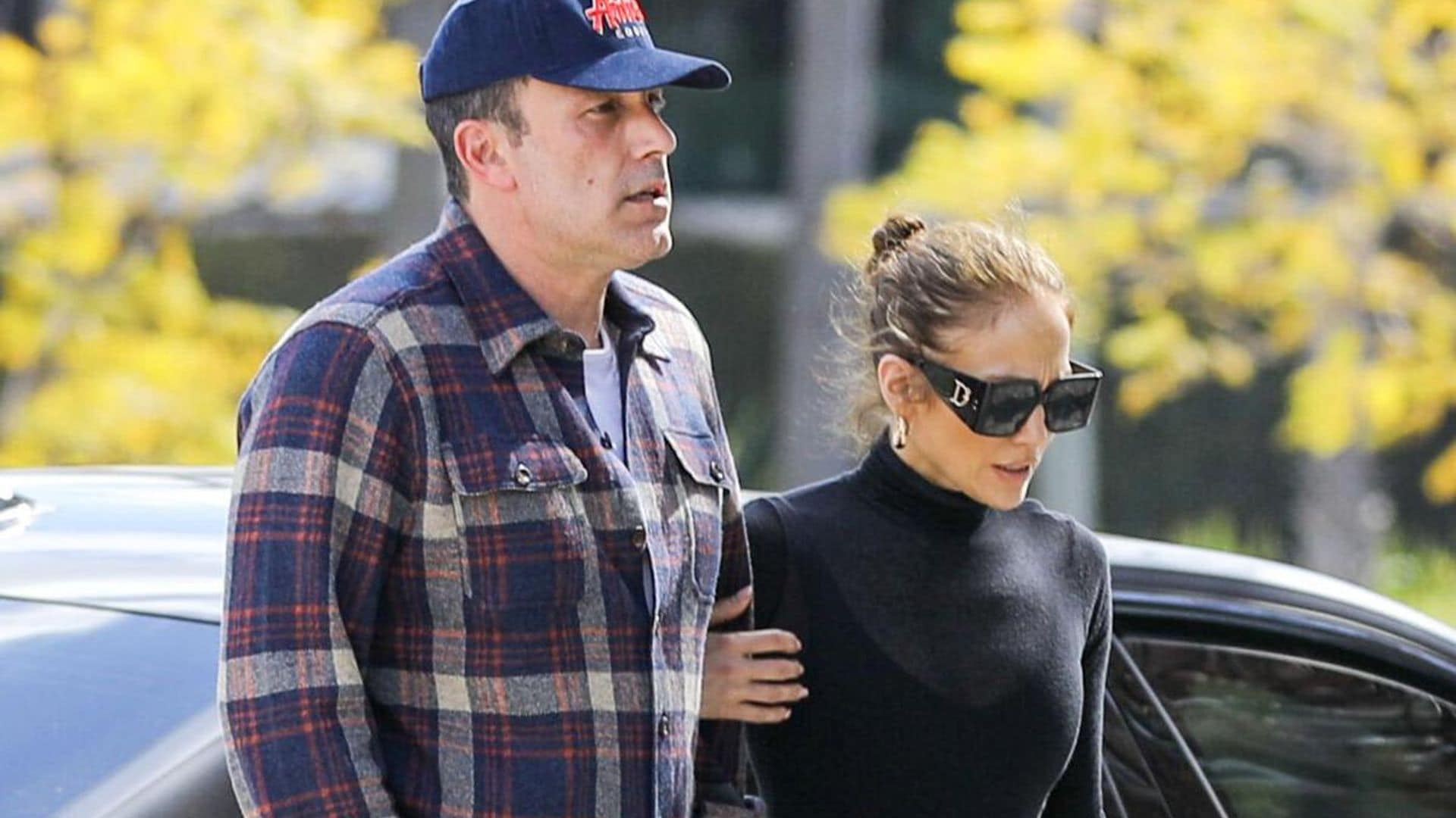 Jennifer Lopez and Ben Affleck got a flat tire while driving around Los Angeles with their kids