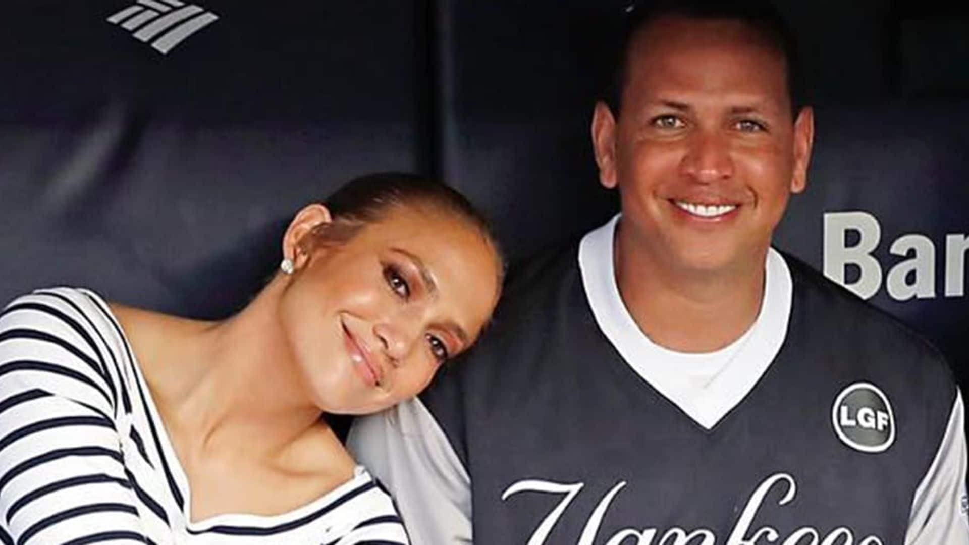 Watch: What these gestures reveal about JLo and A-Rod's romance