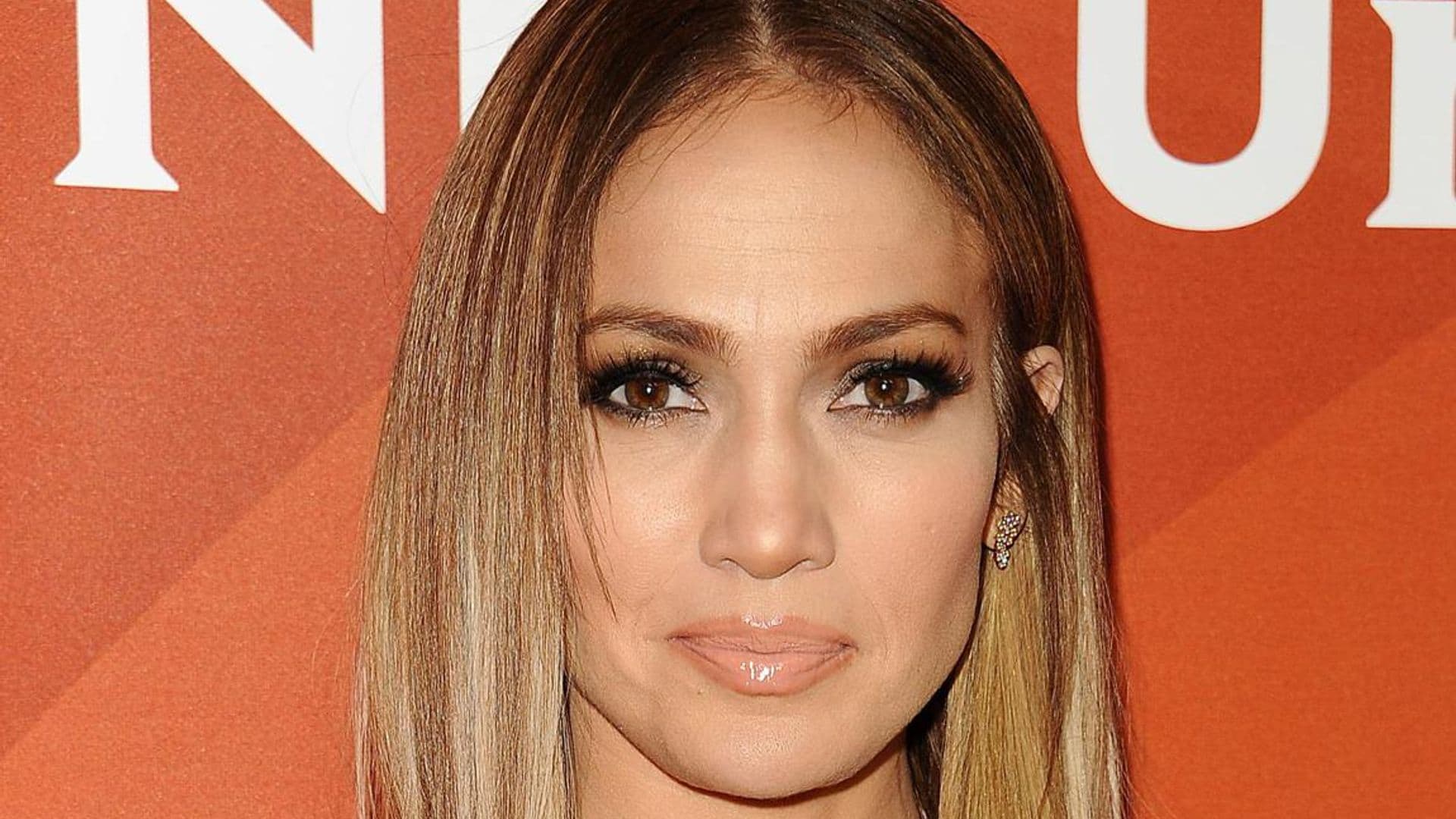 Jennifer Lopez celebrates Hispanic Heritage Month in a pink bikini