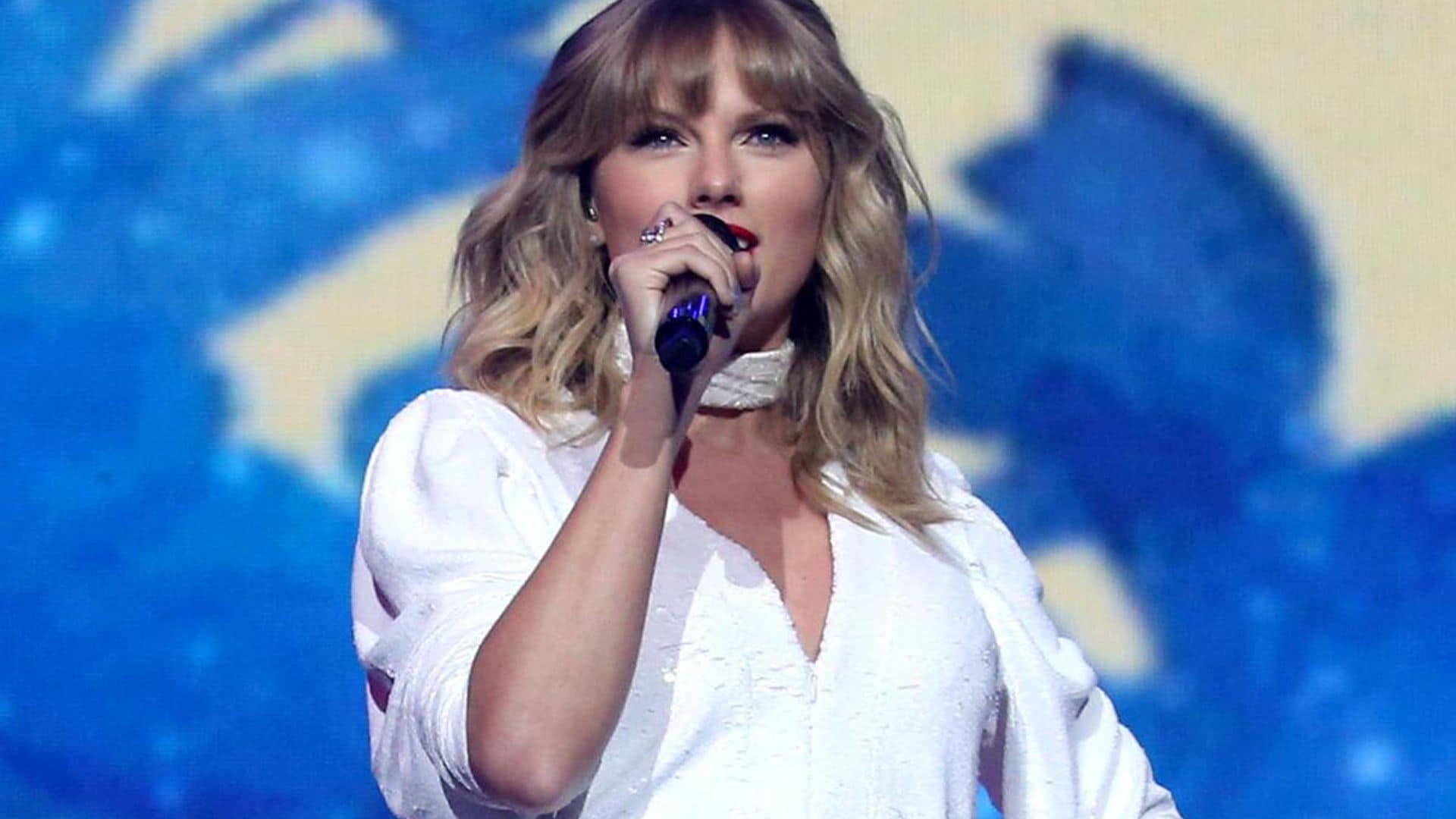 Calling all Swifties! New York University launches new course about Taylor Swift and the singer is invited