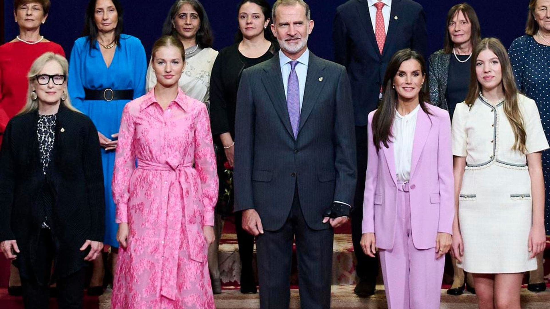 Watch the moment Queen Letizia and her daughters meet Meryl Streep