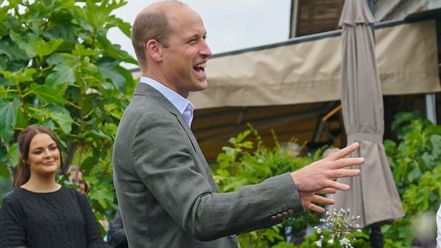 Prince William jokes about his hair loss