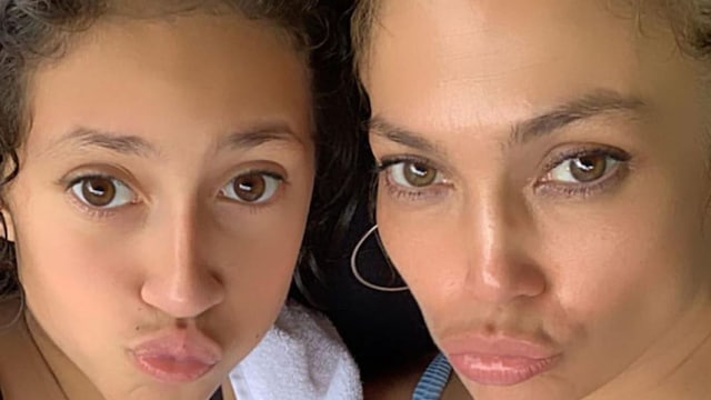 Jennifer Lopez y su hija Emme