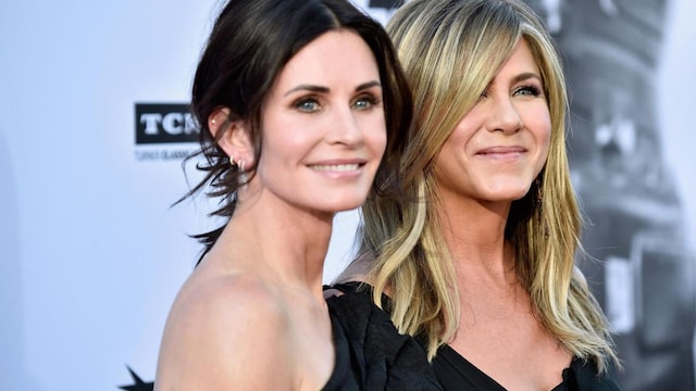 Jennifer Aniston and Courteney Cox